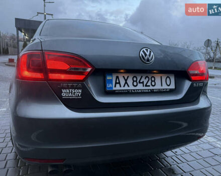 Серый Фольксваген Джетта, объемом двигателя 2.48 л и пробегом 245 тыс. км за 8000 $, фото 2 на Automoto.ua
