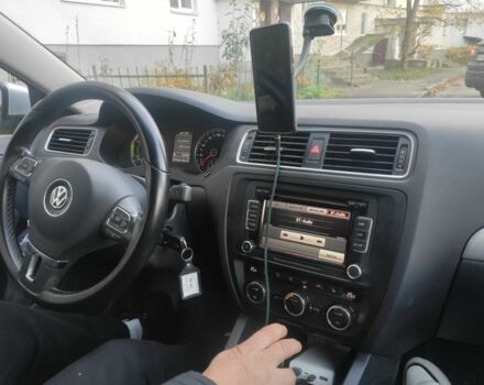 Серый Фольксваген Джетта, объемом двигателя 1.4 л и пробегом 288 тыс. км за 8000 $, фото 5 на Automoto.ua