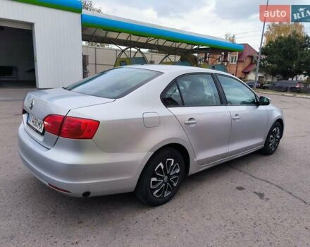 Фольксваген Джетта 2013 у Лубнах на Automoto.ua Сірий Фольксваген Джетта, об'ємом двигуна 1.98 л та пробігом 275 тис. км за 6650 $, фото 6 на Automoto.ua