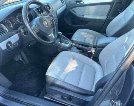 Фольксваген Джетта 2013 у Житомирі на Automoto.ua Сірий Фольксваген Джетта, об'ємом двигуна 1.4 л та пробігом 80 тис. км за 1900 $, фото 8 на Automoto.ua