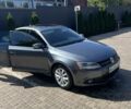 Серый Фольксваген Джетта, объемом двигателя 1.8 л и пробегом 128 тыс. км за 9000 $, фото 7 на Automoto.ua