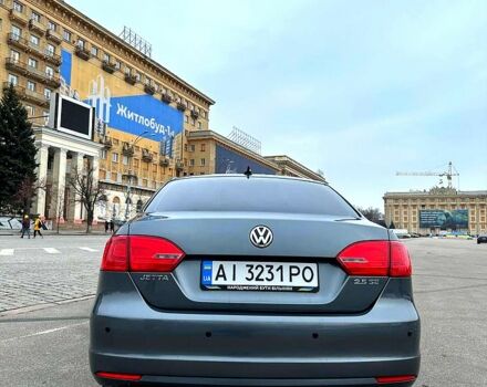 Фольксваген Джетта 2013 в Харькове на Automoto.ua Серый Фольксваген Джетта, объемом двигателя 2.5 л и пробегом 156 тыс. км за 9800 $, фото 2 на Automoto.ua