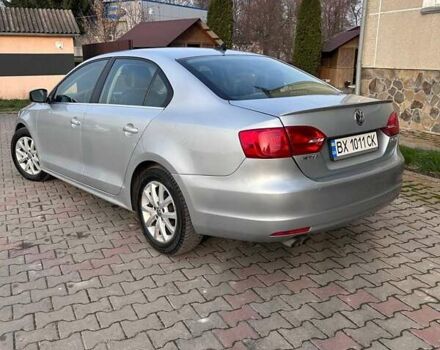 Серый Фольксваген Джетта, объемом двигателя 2.5 л и пробегом 162 тыс. км за 8500 $, фото 5 на Automoto.ua