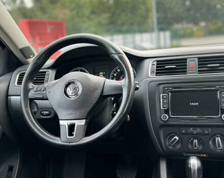 Серый Фольксваген Джетта, объемом двигателя 2 л и пробегом 207 тыс. км за 12500 $, фото 12 на Automoto.ua