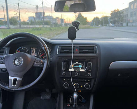 Сірий Фольксваген Джетта, об'ємом двигуна 1.39 л та пробігом 289 тис. км за 9500 $, фото 10 на Automoto.ua