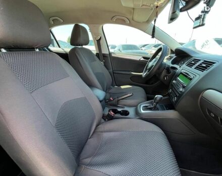 Серый Фольксваген Джетта, объемом двигателя 2 л и пробегом 352 тыс. км за 10240 $, фото 16 на Automoto.ua