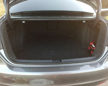 Серый Фольксваген Джетта, объемом двигателя 2.5 л и пробегом 140 тыс. км за 9999 $, фото 9 на Automoto.ua