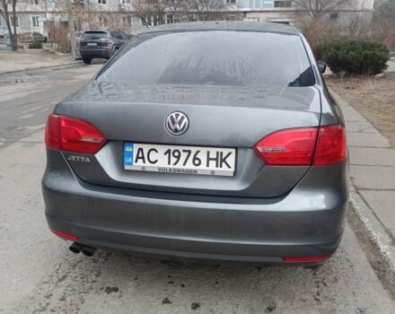 Серый Фольксваген Джетта, объемом двигателя 2 л и пробегом 132 тыс. км за 8000 $, фото 2 на Automoto.ua