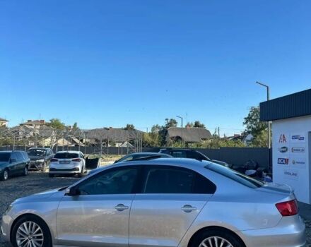 Фольксваген Джетта 2013 в Самборе на Automoto.ua Серый Фольксваген Джетта, объемом двигателя 2 л и пробегом 250 тыс. км за 10500 $, фото 3 на Automoto.ua