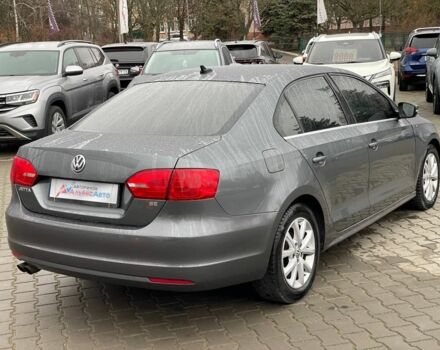 Серый Фольксваген Джетта, объемом двигателя 1.8 л и пробегом 204 тыс. км за 9100 $, фото 6 на Automoto.ua