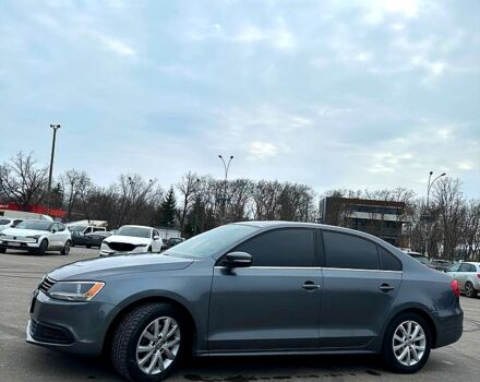 Фольксваген Джетта 2013 в Харькове на Automoto.ua Серый Фольксваген Джетта, объемом двигателя 2.5 л и пробегом 156 тыс. км за 9800 $, фото 4 на Automoto.ua