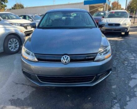 Фольксваген Джетта 2013 у Житомирі на Automoto.ua Сірий Фольксваген Джетта, об'ємом двигуна 1.4 л та пробігом 80 тис. км за 1900 $, фото 1 на Automoto.ua