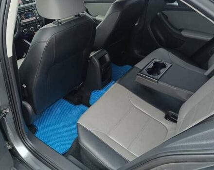 Серый Фольксваген Джетта, объемом двигателя 1.39 л и пробегом 128 тыс. км за 9500 $, фото 11 на Automoto.ua