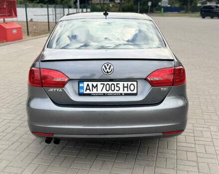 Серый Фольксваген Джетта, объемом двигателя 2 л и пробегом 207 тыс. км за 12500 $, фото 1 на Automoto.ua