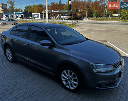 Сірий Фольксваген Джетта, об'ємом двигуна 1.4 л та пробігом 156 тис. км за 9999 $, фото 19 на Automoto.ua