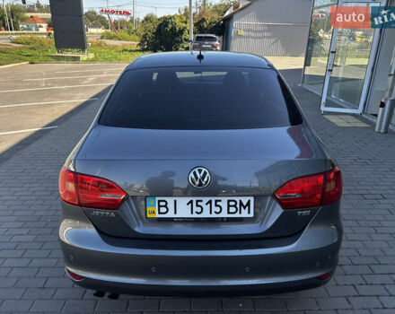 Сірий Фольксваген Джетта, об'ємом двигуна 1.4 л та пробігом 156 тис. км за 9999 $, фото 13 на Automoto.ua