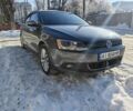 Сірий Фольксваген Джетта, об'ємом двигуна 2 л та пробігом 170 тис. км за 12200 $, фото 1 на Automoto.ua