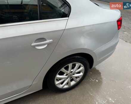 Серый Фольксваген Джетта, объемом двигателя 2.5 л и пробегом 111 тыс. км за 10500 $, фото 6 на Automoto.ua