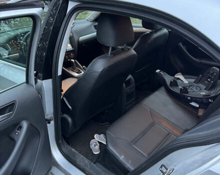 Серый Фольксваген Джетта, объемом двигателя 2.5 л и пробегом 111 тыс. км за 10500 $, фото 10 на Automoto.ua