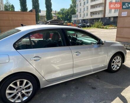 Серый Фольксваген Джетта, объемом двигателя 2.5 л и пробегом 248 тыс. км за 8800 $, фото 6 на Automoto.ua