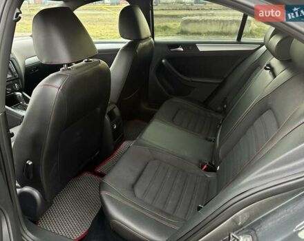 Серый Фольксваген Джетта, объемом двигателя 2 л и пробегом 167 тыс. км за 11000 $, фото 36 на Automoto.ua