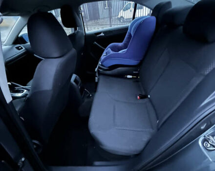 Серый Фольксваген Джетта, объемом двигателя 1.98 л и пробегом 185 тыс. км за 9300 $, фото 16 на Automoto.ua