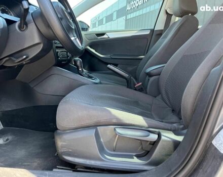 Серый Фольксваген Джетта, объемом двигателя 2 л и пробегом 352 тыс. км за 10240 $, фото 35 на Automoto.ua