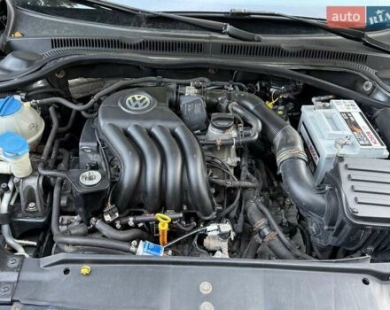 Сірий Фольксваген Джетта, об'ємом двигуна 1.98 л та пробігом 219 тис. км за 7999 $, фото 31 на Automoto.ua