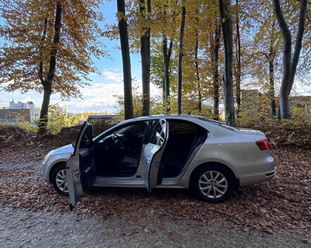 Сірий Фольксваген Джетта, об'ємом двигуна 1.39 л та пробігом 242 тис. км за 8900 $, фото 16 на Automoto.ua