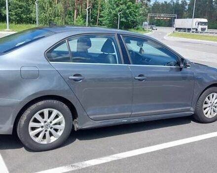 Серый Фольксваген Джетта, объемом двигателя 1.4 л и пробегом 250 тыс. км за 10450 $, фото 9 на Automoto.ua