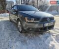 Сірий Фольксваген Джетта, об'ємом двигуна 2 л та пробігом 170 тис. км за 12200 $, фото 1 на Automoto.ua
