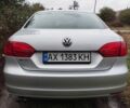 Фольксваген Джетта 2013 в Харькове на Automoto.ua Серый Фольксваген Джетта, объемом двигателя 2 л и пробегом 270 тыс. км за 6500 $, фото 5 на Automoto.ua