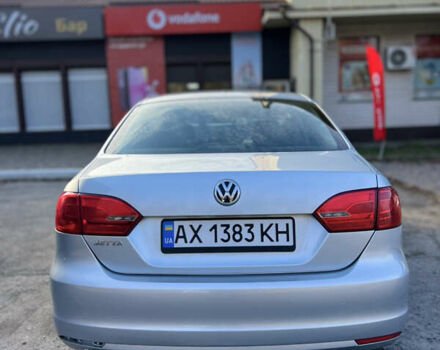 Фольксваген Джетта 2013 в Полтаве на Automoto.ua Серый Фольксваген Джетта, объемом двигателя 1.98 л и пробегом 258 тыс. км за 7800 $, фото 3 на Automoto.ua