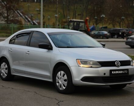 Серый Фольксваген Джетта, объемом двигателя 2 л и пробегом 235 тыс. км за 7500 $, фото 2 на Automoto.ua