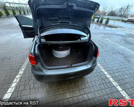 Серый Фольксваген Джетта, объемом двигателя 2.5 л и пробегом 211 тыс. км за 8000 $, фото 7 на Automoto.ua