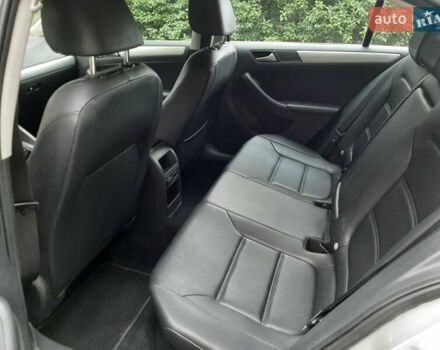 Сірий Фольксваген Джетта, об'ємом двигуна 1.8 л та пробігом 260 тис. км за 7800 $, фото 3 на Automoto.ua