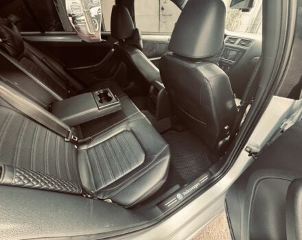 Серый Фольксваген Джетта, объемом двигателя 2.5 л и пробегом 208 тыс. км за 7999 $, фото 11 на Automoto.ua