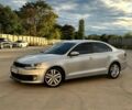 Фольксваген Джетта 2013 в Одессе на Automoto.ua Серый Фольксваген Джетта, объемом двигателя 2 л и пробегом 163 тыс. км за 7850 $, фото 2 на Automoto.ua