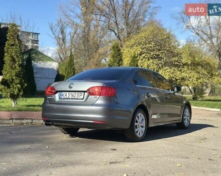 Фольксваген Джетта 2013 в Киеве на Automoto.ua Серый Фольксваген Джетта, объемом двигателя 1.8 л и пробегом 150 тыс. км за 8299 $, фото 17 на Automoto.ua