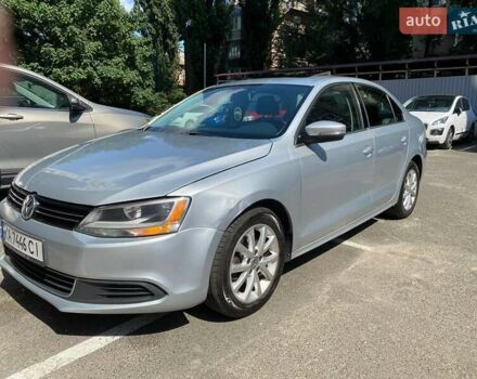 Серый Фольксваген Джетта, объемом двигателя 2.5 л и пробегом 248 тыс. км за 8800 $, фото 2 на Automoto.ua