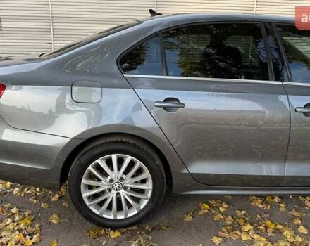 Фольксваген Джетта 2013 в Киеве на Automoto.ua Серый Фольксваген Джетта, объемом двигателя 1.97 л и пробегом 160 тыс. км за 9800 $, фото 18 на Automoto.ua