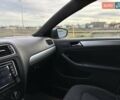 Серый Фольксваген Джетта, объемом двигателя 2 л и пробегом 167 тыс. км за 11000 $, фото 30 на Automoto.ua