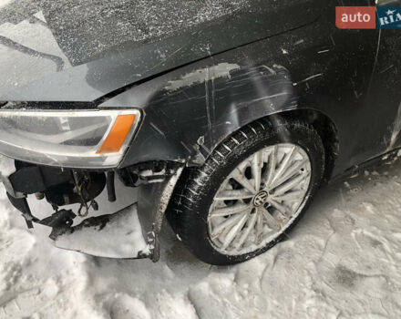 Серый Фольксваген Джетта, объемом двигателя 1.8 л и пробегом 320 тыс. км за 5000 $, фото 5 на Automoto.ua