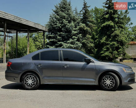 Сірий Фольксваген Джетта, об'ємом двигуна 2 л та пробігом 312 тис. км за 7950 $, фото 4 на Automoto.ua