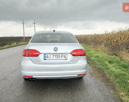 Сірий Фольксваген Джетта, об'ємом двигуна 2.5 л та пробігом 256 тис. км за 8500 $, фото 4 на Automoto.ua