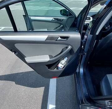 Серый Фольксваген Джетта, объемом двигателя 1.4 л и пробегом 250 тыс. км за 10450 $, фото 11 на Automoto.ua