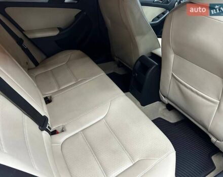 Сірий Фольксваген Джетта, об'ємом двигуна 1.97 л та пробігом 186 тис. км за 12500 $, фото 13 на Automoto.ua