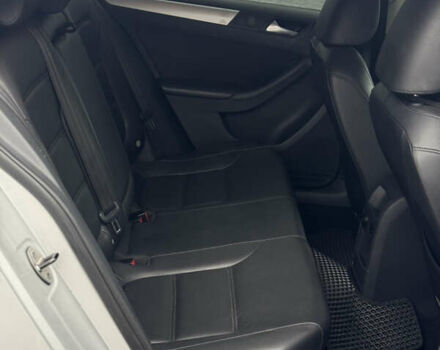 Серый Фольксваген Джетта, объемом двигателя 1.8 л и пробегом 243 тыс. км за 7999 $, фото 12 на Automoto.ua