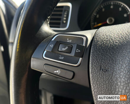 Серый Фольксваген Джетта, объемом двигателя 1.8 л и пробегом 261 тыс. км за 10300 $, фото 18 на Automoto.ua