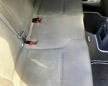 Серый Фольксваген Джетта, объемом двигателя 2 л и пробегом 300 тыс. км за 8500 $, фото 2 на Automoto.ua